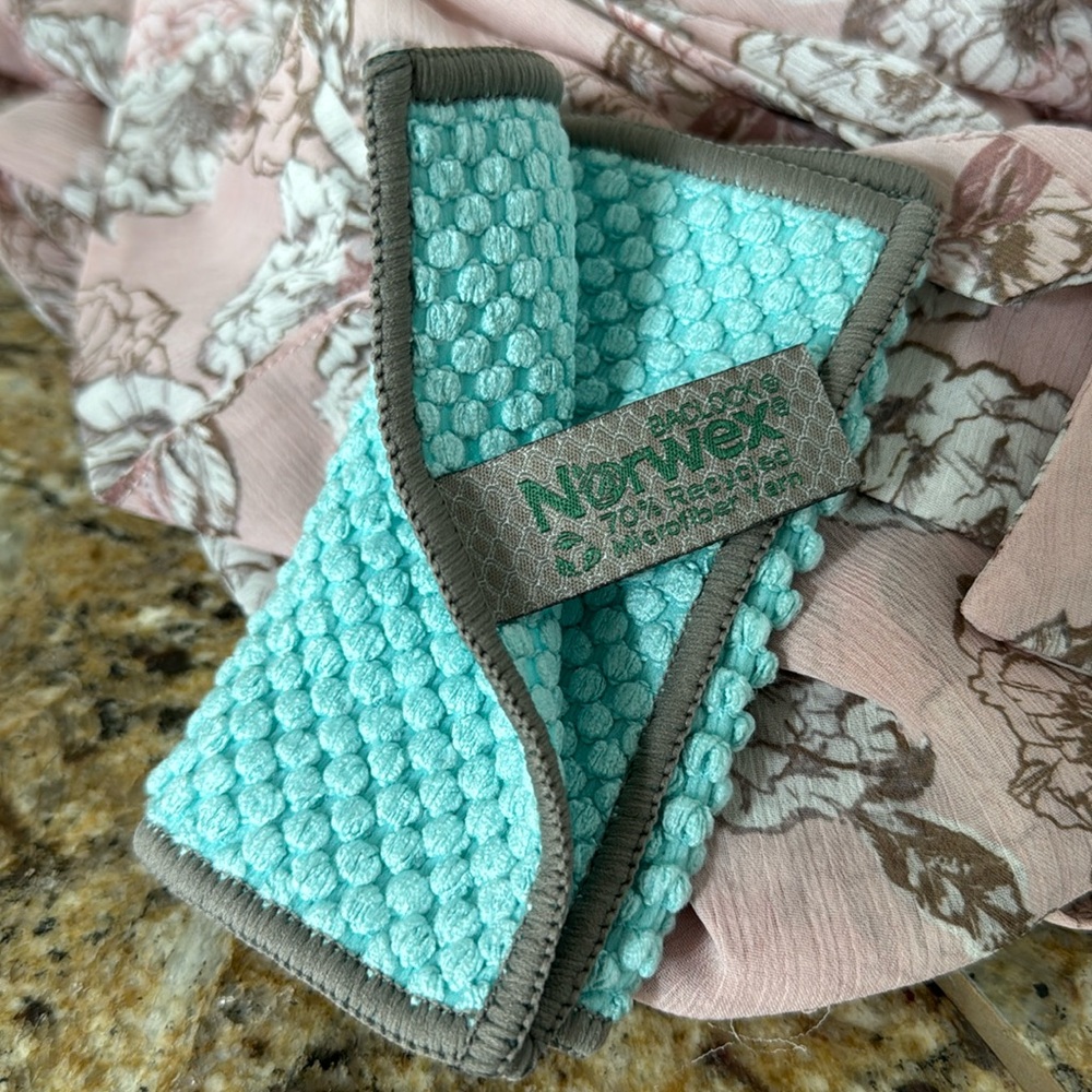 Norwex Tiffany Blue Green Color Multi Purpose Cleaning Cloth
